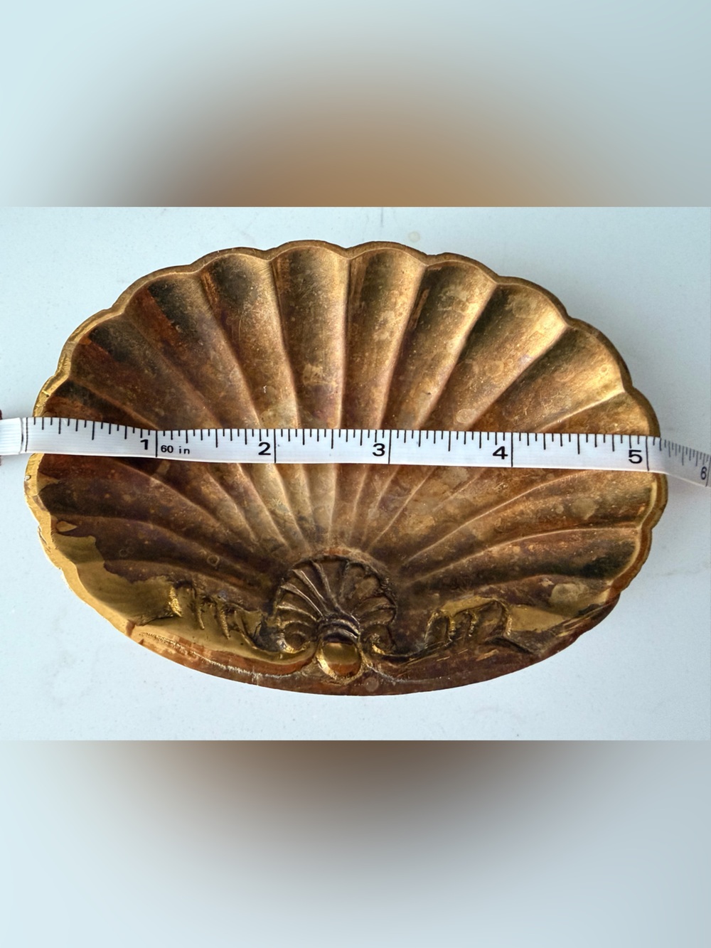 Vintage Brass Coastal Shell Dish - Decorative Scallop Tray - Picture 6 of 7